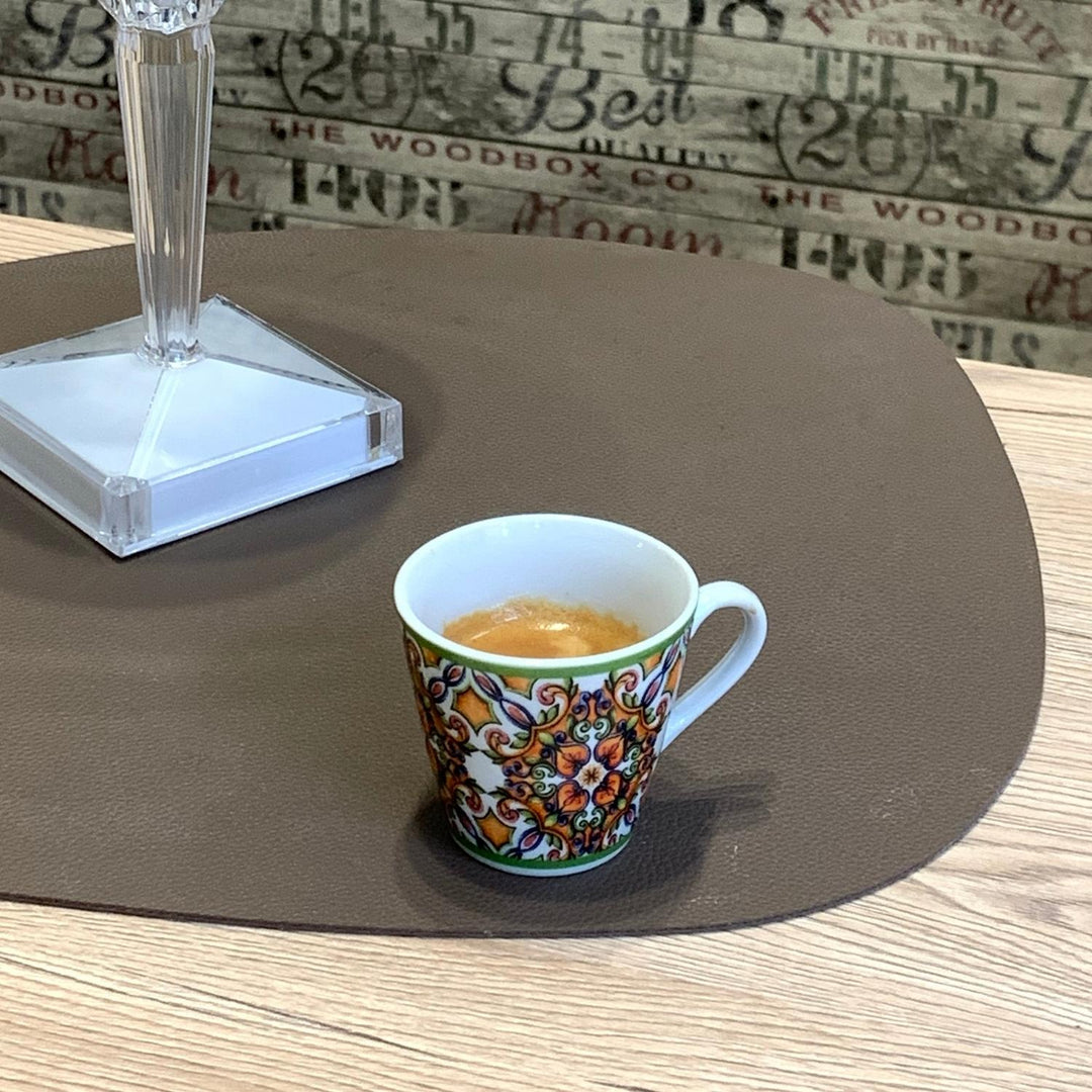 Tazza caffè con con caffè