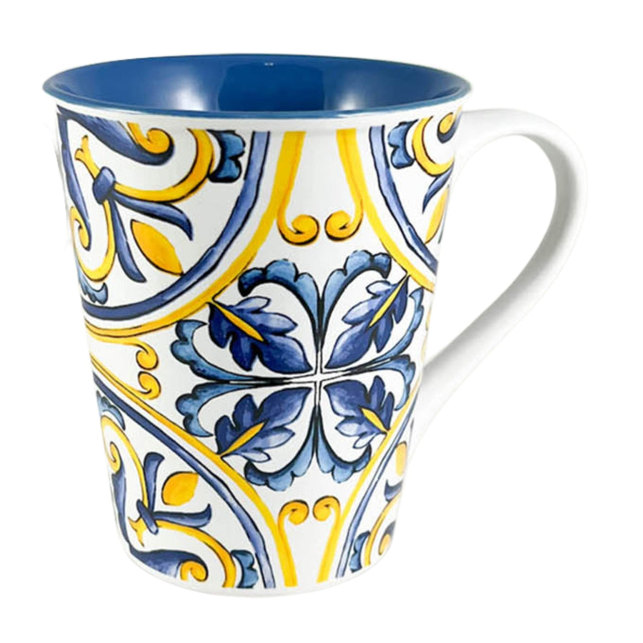 Tazza colazione Vietri fantasia particolare blu e giallo.