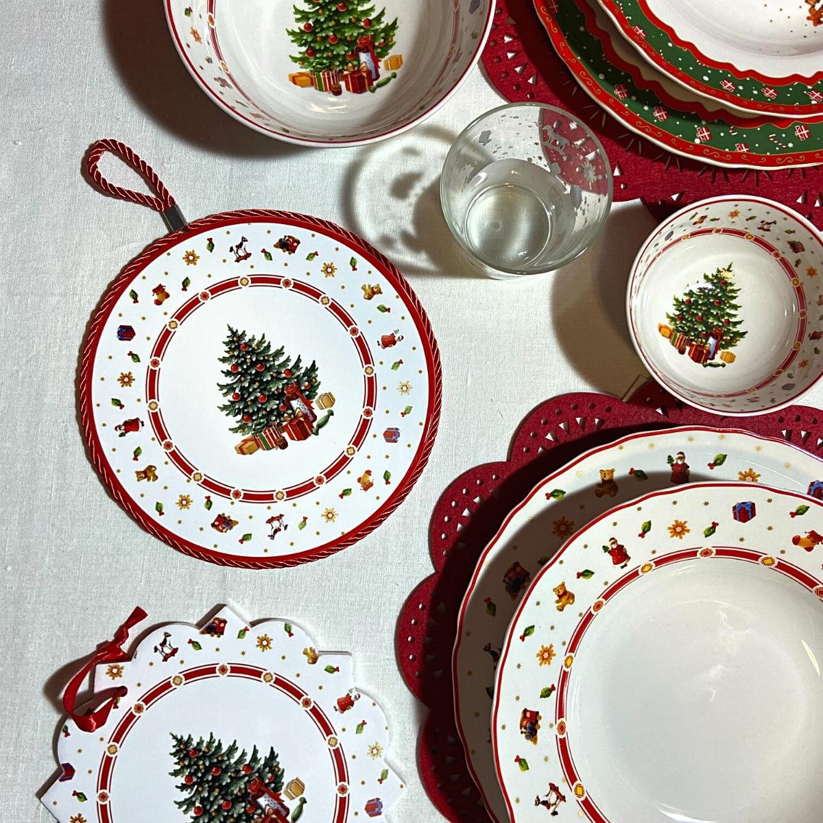 Sottopentola porcellana, cordonato con albero natale, base antiscivolo in sughero. Tavola di natale. (33634763) (38868106)