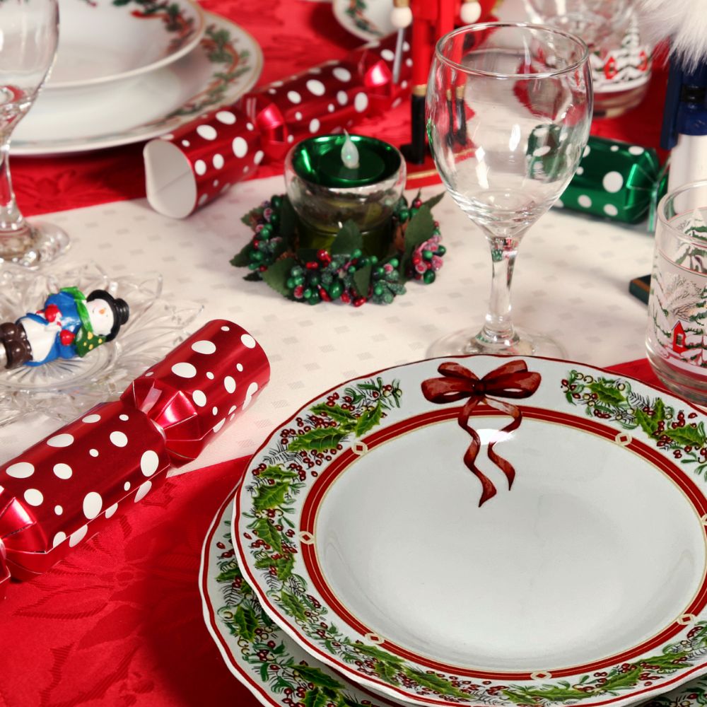 Servizio piatti natalizi 18 Pezzi, 6 fondi 6 piani 6 piccoli bianchi con fantasia natale, fiocco vischio. Tavola natale addobbi