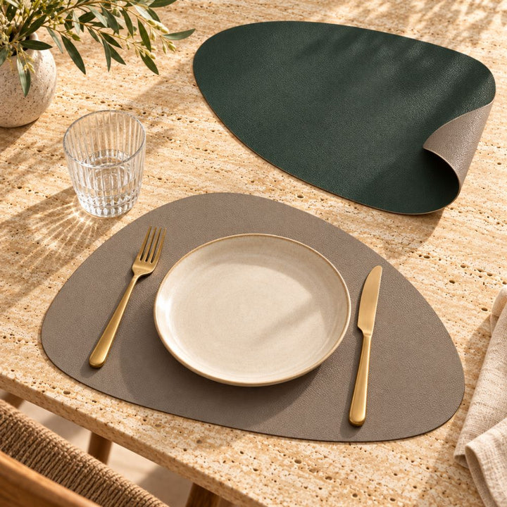 Set 6 Sottopiatti Irregolari Similpelle | Tortora/Verdone