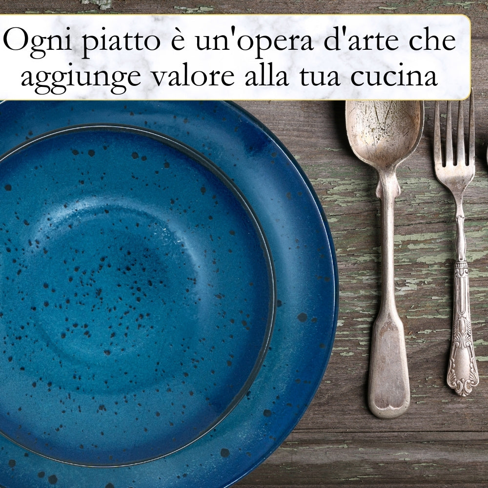 Piatto in porcellana blu e descrizione