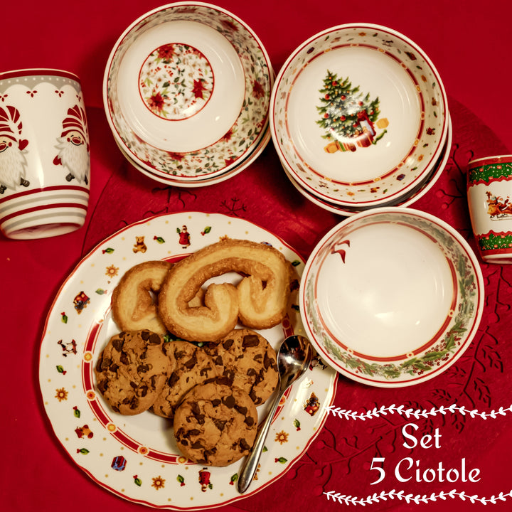Ciotole in porcellana natalizie miste e biscotti